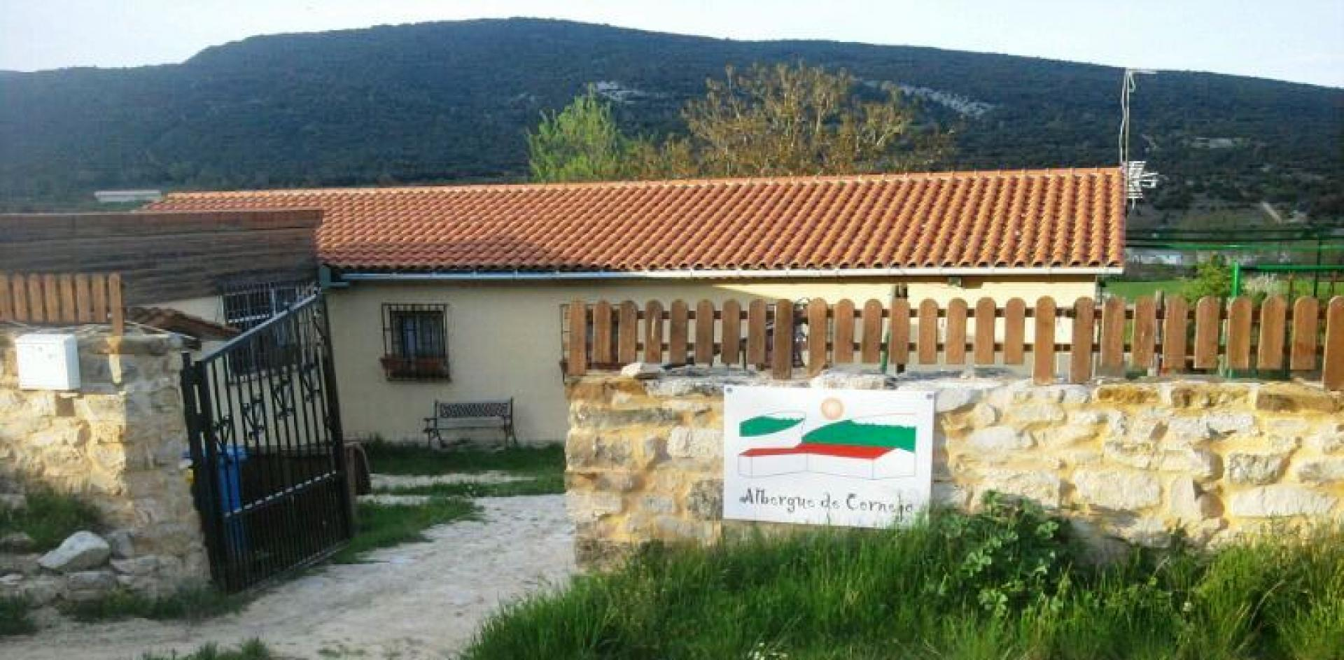 ALBERGUE TURÍSTICO DE CORNEJO